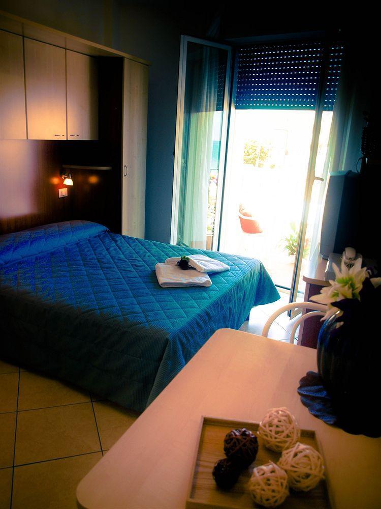 ريميني Residence Mediterraneo المظهر الخارجي الصورة
