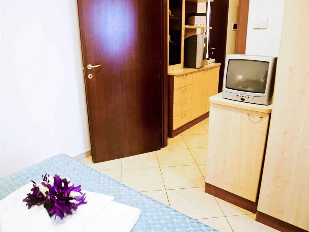 ريميني Residence Mediterraneo المظهر الخارجي الصورة