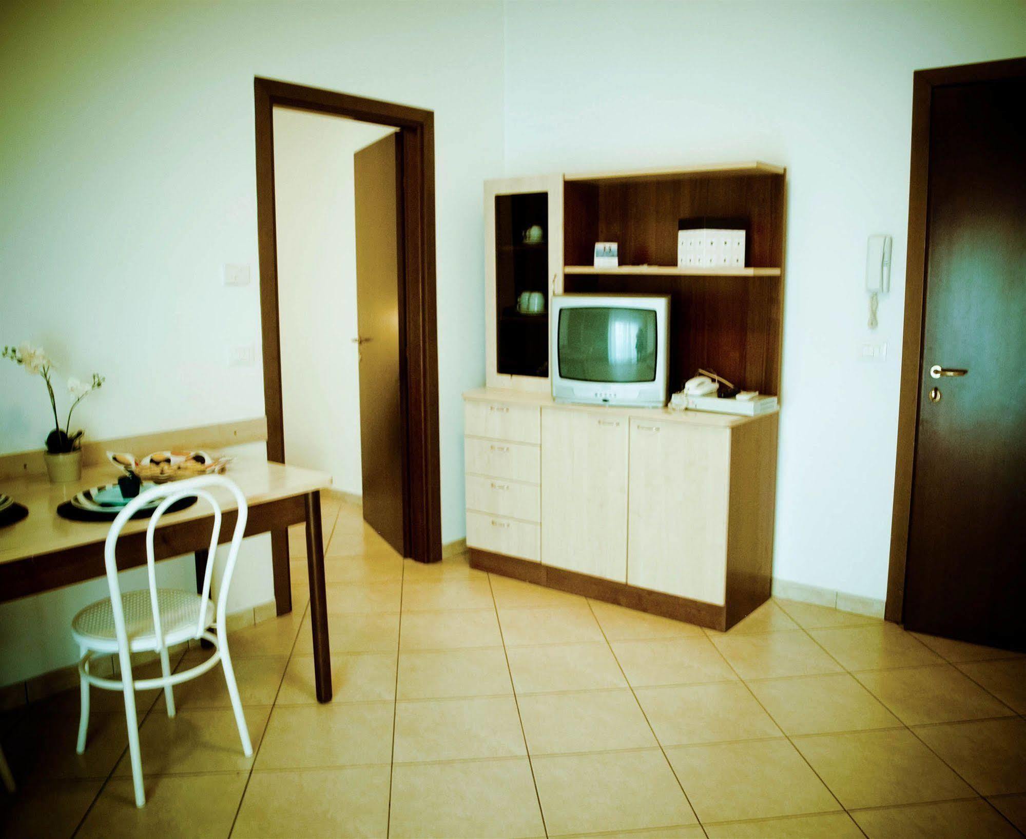 ريميني Residence Mediterraneo المظهر الخارجي الصورة